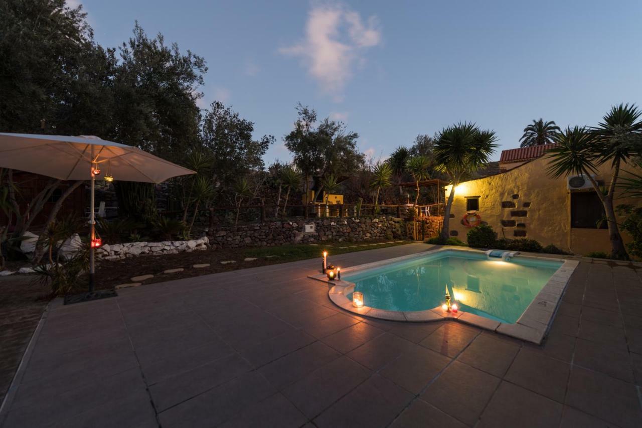 Bohemian Hideaway Finca - 2 Unique Houses With Shared Pool Santa Lucía Exterior foto